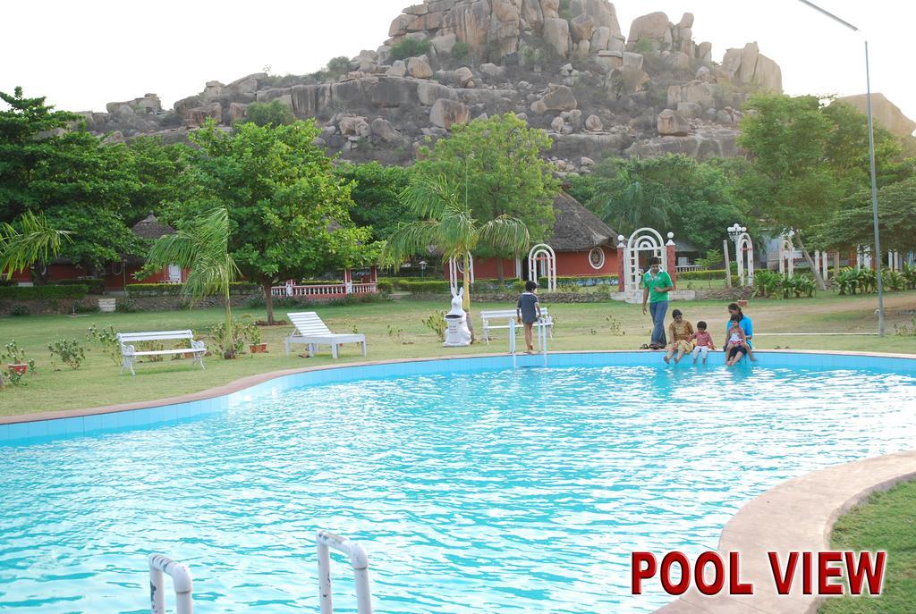 Kishkinda Heritage Resort Hampi Zewnętrze zdjęcie