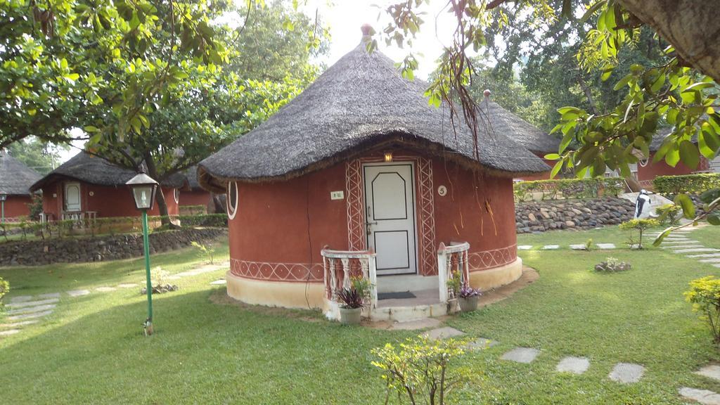 Kishkinda Heritage Resort Hampi Zewnętrze zdjęcie