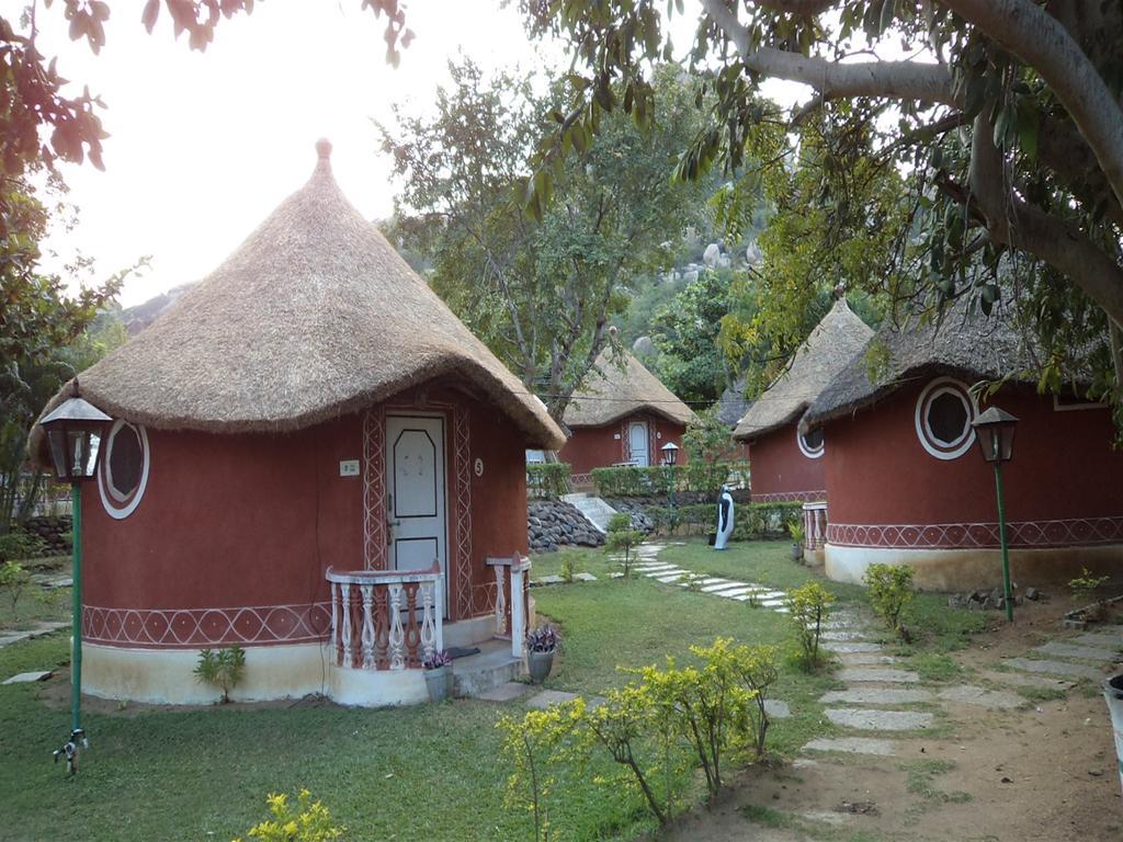 Kishkinda Heritage Resort Hampi Zewnętrze zdjęcie